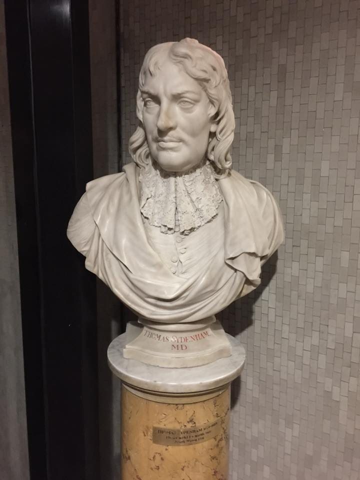 Thomas Sydenham's bust, RCP, London (by Adrian Thomas).jpg
